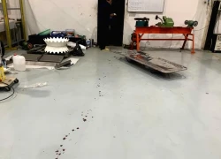 Nam bảo vệ chạy vào công ty rồi tử vong ở TPHCM
