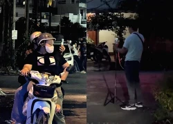 Nhiều người vây quanh nhà Ngân Collagen ở Cần Thơ để livestream