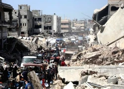 Thổ Nhĩ Kỳ hỗ trợ tìm kiếm thi thể tại Gaza giữa lúc lệnh ngừng bắn mong manh