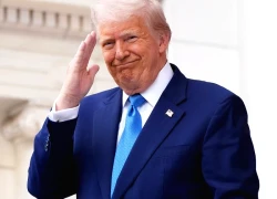 Tổng thống Trump: Mỹ có thể không siết chặt trừng phạt Nga