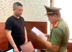 Truy tố một phóng viên cưỡng đoạt tài sản của nhiều doanh nghiệp