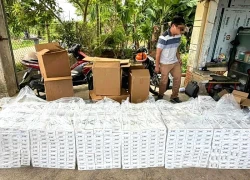 Cảnh sát bắt giữ người đàn ông mua bán 7.000 gói thuốc lá lậu