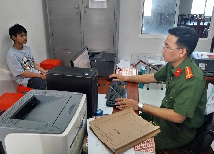 Cháu nội trộm vàng, tiền của ông bà để nạp thẻ game