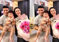 Chu Thanh Huyền giục mỏi mồm Quang Hải mới tặng 1 bó hoa ngày 20/10, netizen chỉ soi xem có bao nhiêu "rụng cánh"