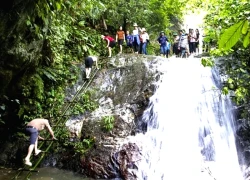 Đánh thức tiềm năng du lịch ở Trung Hạ