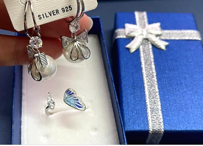 Ngỡ ngàng lý do chồng cũ từ chối tái hợp nhưng năm nào cũng tặng quà 20/10