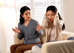 Chỉ vì một cây vàng tặng con dâu, mẹ chồng tôi bỗng dưng mất tất cả