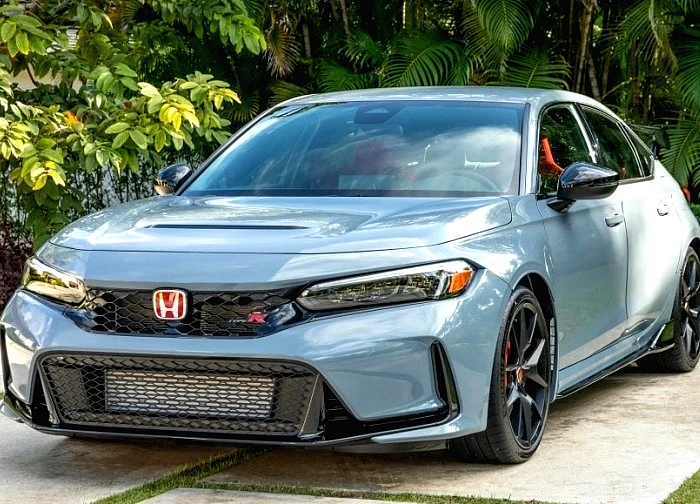 Đánh giá Honda Civic Type R tại Việt Nam: Lời chia tay