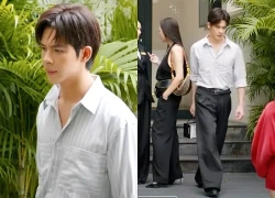 Denis Đặng đang mặc cái gì thế này?