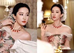 Hot nhất Weibo hiện tại: Nhan sắc của Lưu Diệc Phi khiến 110 triệu người phải... xem lại lịch