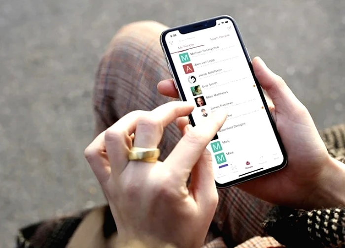 Vợ đòi ly hôn vì phát hiện chồng lưu tên mình trong danh bạ là "béo mũm mĩm"