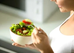 Những sai lầm khi ăn rau giảm cân khiến bạn mãi không gầy