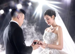 Thái độ của Hoa hậu Đỗ Hà giữa lúc hôn nhân bị quấy phá