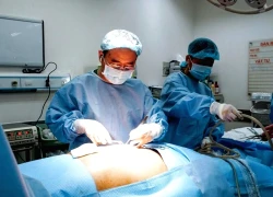 Coi thường trào ngược dạ dày, một người phụ nữ suýt mất mạng