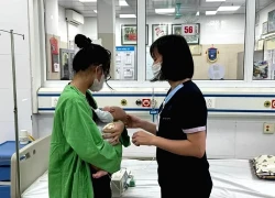 Số trẻ mắc cúm A nhập viện gia tăng, phần lớn chưa tiêm vaccine