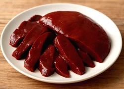 Ăn gan lợn có nạp thêm độc tố vào cơ thể?