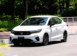 Đua nhau giảm giá xe sedan cỡ B, các hãng muốn 'chốt' doanh số sớm