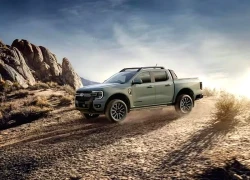 Ford Ranger 2026 ra mắt, thêm bản Wolftrak và bỏ động cơ Bi-Turbo