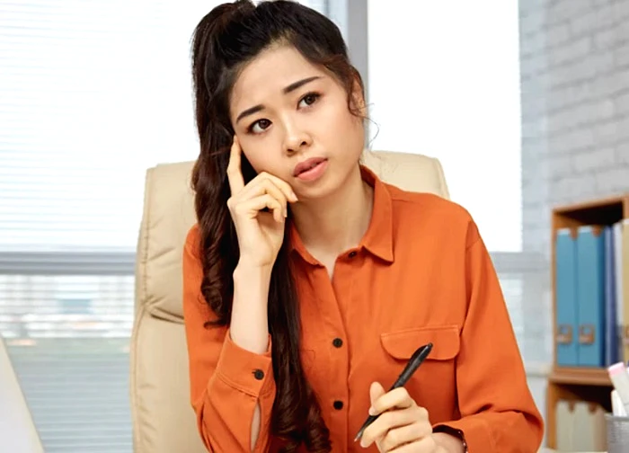 Lương chồng cả trăm triệu nhưng vợ tháng nào cũng phải "giật gấu vá vai": Lý do sốc óc