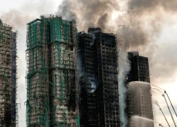 Nỗ lực hỗ trợ người dân vụ cháy chung cư ở Hong Kong