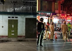 Trạm QLTT số 4 Lạng Sơn phong tỏa "khẩn" dân hiếu kỳ vây kín, giao thông ùn tắc