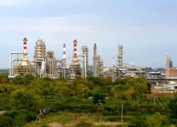Ukraine tấn công một trong những nhà máy lọc dầu lớn nhất miền Nam Liên bang Nga