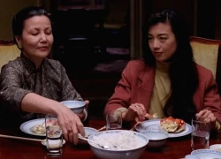 Cả nhà ăn cơm, mẹ chồng vô tình nói một câu khiến tôi hiểu vì sao mình mãi không có con