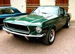 Lady Gaga và bộ sưu tập xe hơi độc nhất vô nhị: Từ Rolls-Royce đến Cybertruck