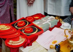 Mang thai 3 tháng, cô gái bị nhà chồng tương lai mặc cả tiền thách cưới