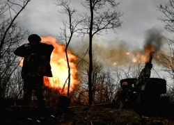 Nga tung mũi tiến công, Ukraine bám trụ giữ huyết mạch sống còn ở Pokrovsk