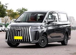 Xe MPV 4 tuỳ chọn động cơ, nội thất sang chảnh, giá gần 630 triệu đồng