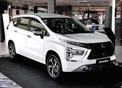 Giá xe Mitsubishi Xpander giảm sốc, thấp kỷ lục, chỉ ngang Toyota Vios, xứng danh MPV rẻ nhất
