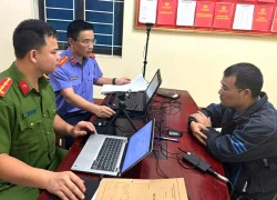 Giết mổ 7 con lợn bệnh, bốc mùi hôi thối để bán ra thị trường