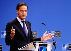 NATO tuyên bố đủ sức răn đe hạt nhân Nga