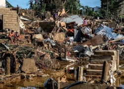 Philippines cảnh báo về siêu bão có thể mạnh hơn cả bão Kalmaegi đổ bộ vào thủ đô Manila