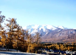 Tân Cương: Hành trình tự lái 2.500km qua mùa giao thoa