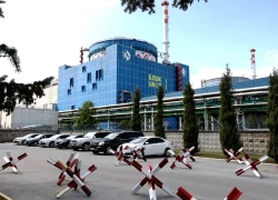 Ukraine cáo buộc Nga 'cố tình đe dọa an toàn hạt nhân ở châu Âu', kêu gọi IAEA họp khẩn