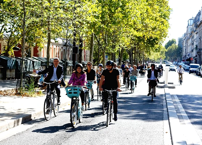 Vùng thủ đô nước Pháp đối mặt với thách thức từ làn sóng xe đạp đô thị