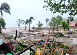 Bão Fung-wong rời Philippines, đi vào Biển Đông