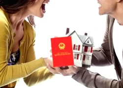 Chồng không cho tôi đứng tên sổ đỏ nhưng lại bắt góp 1 tỷ đồng để xây nhà