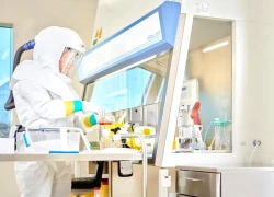 Dự thảo của Mỹ về chia sẻ dữ liệu sinh học và viện trợ y tế gây tranh cãi