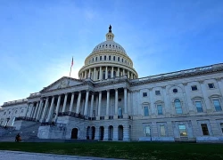 Mỹ: Các thượng nghị sĩ đạt thỏa thuận chấm dứt tình trạng đóng cửa chính phủ