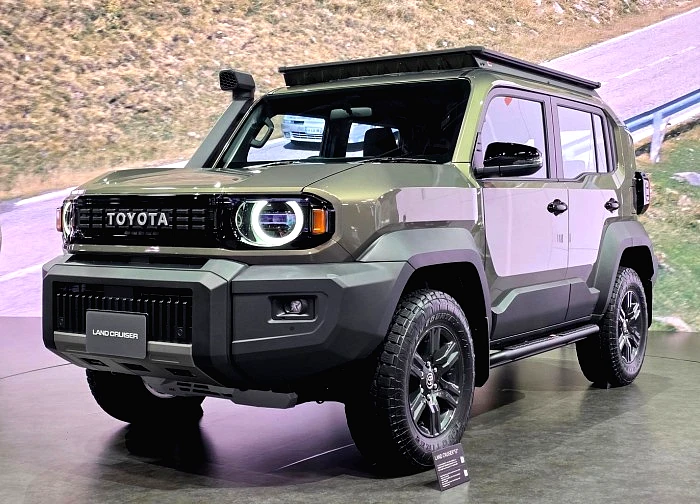 Toyota Việt Nam hé lộ thời điểm mở bán Land Cruiser FJ