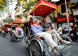 Du lịch Hà Nội bứt tốc, trở thành điểm đến hàng đầu khu vực