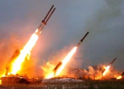 Tên lửa và UAV tấn công làm rung chuyển thủ đô Ukraine, khiến hàng chục người thương vong