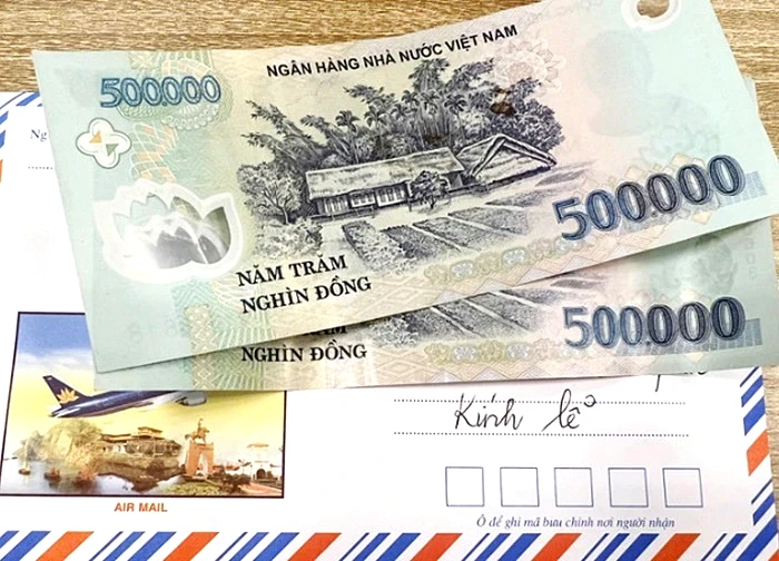 Vì 5 chiếc phong bì phúng viếng nhà thông gia, anh em khẩu chiến ở lễ 49 ngày mẹ