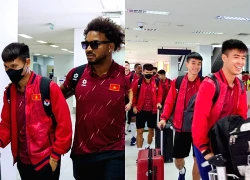 Xuân Son gây sốt với mái tóc xoăn bồng bềnh tại Lào