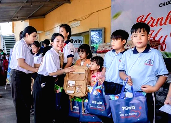 Công ty TNHH Truyền thông và Giải trí 78win: Lan tỏa hy vọng cho gia đình khó khăn