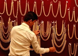 Hai nguyên nhân khiến thâm hụt thương mại hàng hóa của Ấn Độ lập kỷ lục mới