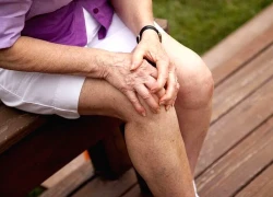 Lý do khớp đau hơn vào mùa đông và cách khắc phục đơn giản